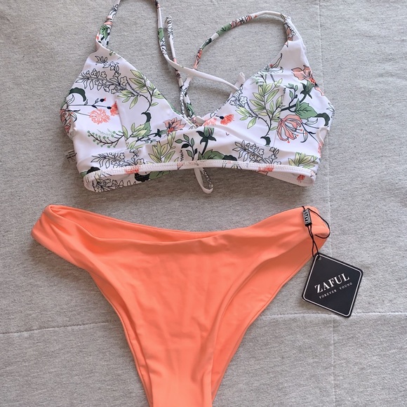 Floral Bikini Set - Picture 1 of 4